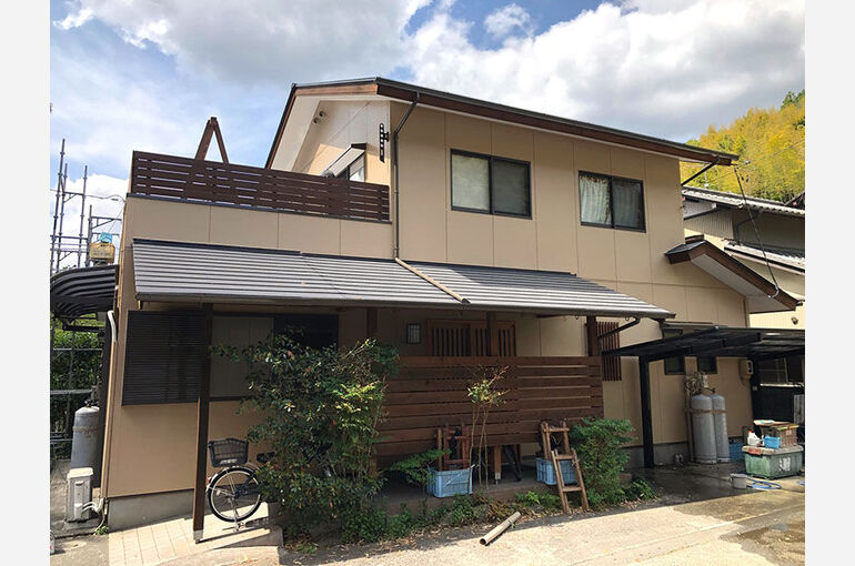 藤枝市で外壁と屋根を塗り替えた2階建て住宅の施工後